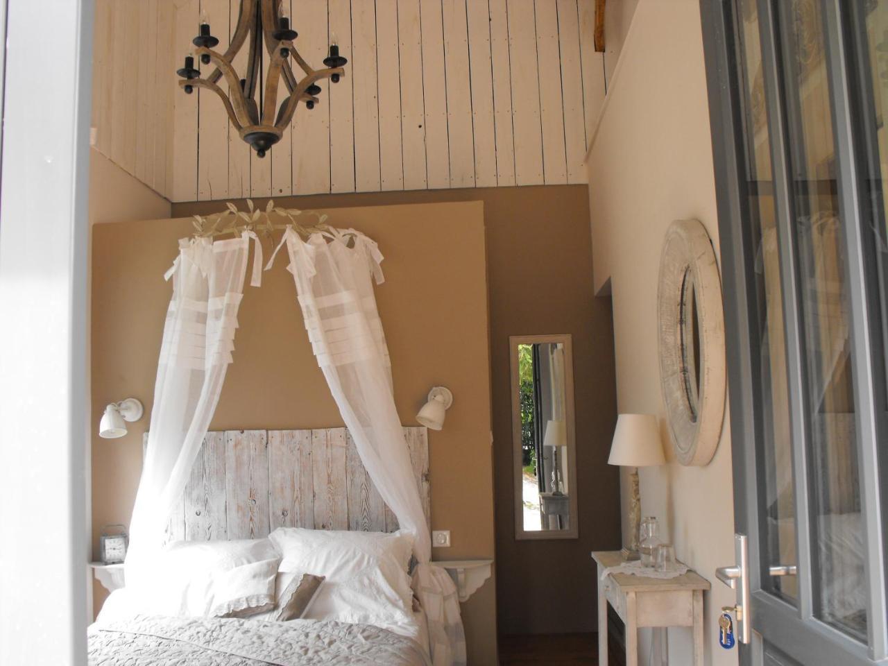 Chambres D'Hotes La Maison De Juliette Valentigney Exteriör bild